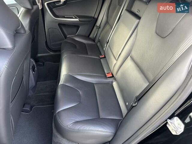 Черный Вольво ХС60, объемом двигателя 1.97 л и пробегом 139 тыс. км за 21300 $, фото 31 на Automoto.ua