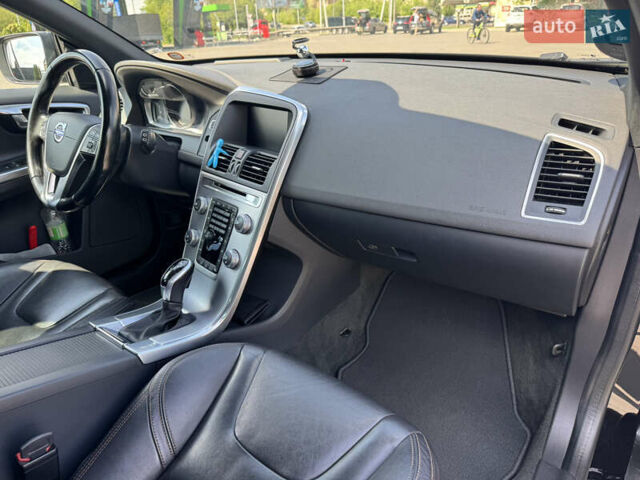 Чорний Вольво ХС60, об'ємом двигуна 1.97 л та пробігом 270 тис. км за 22550 $, фото 66 на Automoto.ua