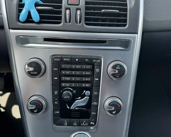 Чорний Вольво ХС60, об'ємом двигуна 1.97 л та пробігом 270 тис. км за 22550 $, фото 81 на Automoto.ua