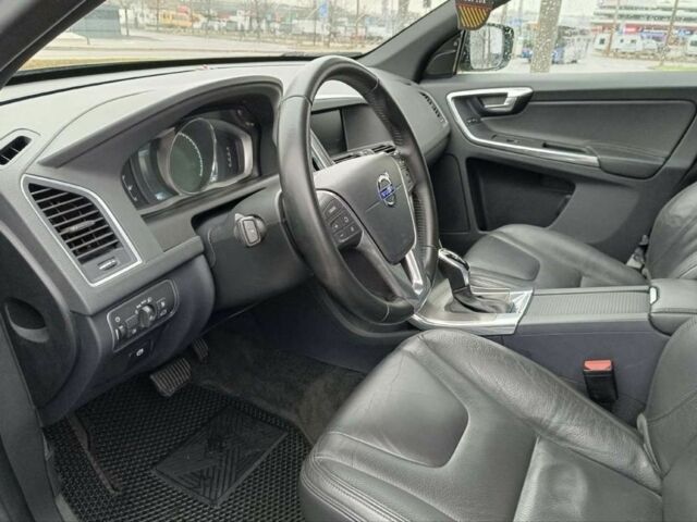 Черный Вольво ХС60, объемом двигателя 0 л и пробегом 128 тыс. км за 10600 $, фото 11 на Automoto.ua