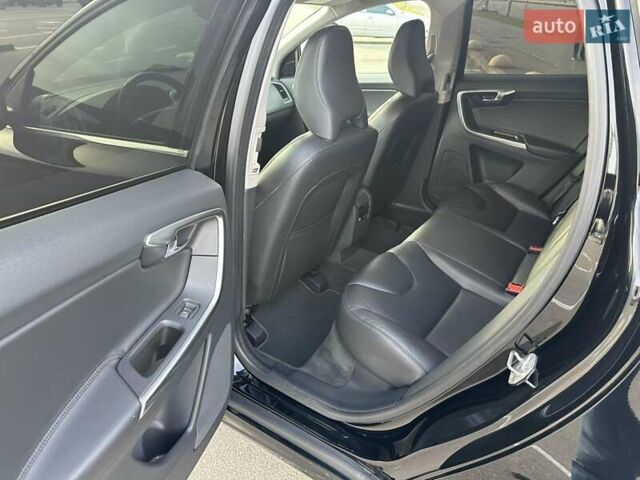 Черный Вольво ХС60, объемом двигателя 1.97 л и пробегом 139 тыс. км за 21300 $, фото 30 на Automoto.ua