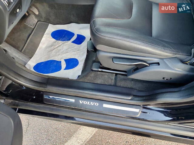 Черный Вольво ХС60, объемом двигателя 2 л и пробегом 220 тыс. км за 19799 $, фото 30 на Automoto.ua