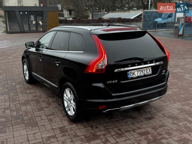 Чорний Вольво ХС60, об'ємом двигуна 2.5 л та пробігом 160 тис. км за 16300 $, фото 9 на Automoto.ua