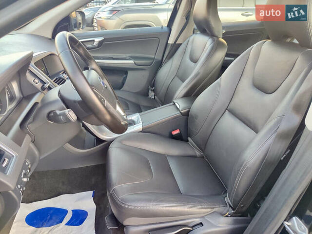 Черный Вольво ХС60, объемом двигателя 2 л и пробегом 220 тыс. км за 19799 $, фото 18 на Automoto.ua