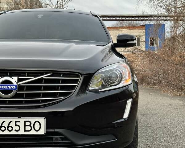 Чорний Вольво ХС60, об'ємом двигуна 2.5 л та пробігом 160 тис. км за 19500 $, фото 1 на Automoto.ua