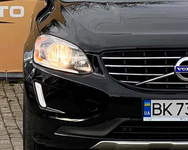 Черный Вольво ХС60, объемом двигателя 2.5 л и пробегом 160 тыс. км за 16300 $, фото 3 на Automoto.ua