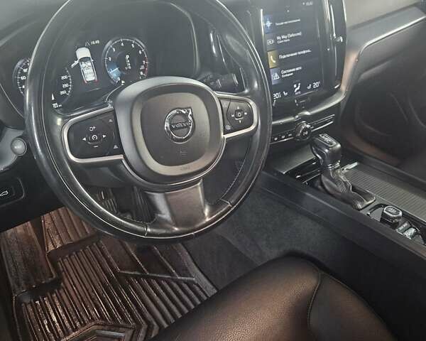 Чорний Вольво ХС60, об'ємом двигуна 1.97 л та пробігом 267 тис. км за 26000 $, фото 20 на Automoto.ua