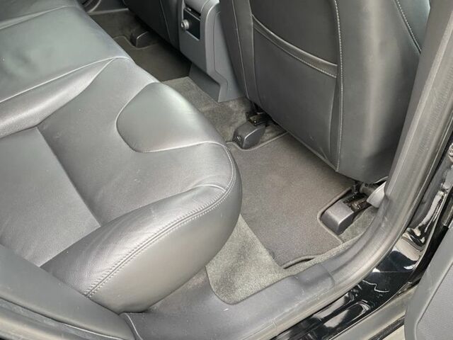 Чорний Вольво ХС60, об'ємом двигуна 2 л та пробігом 282 тис. км за 12900 $, фото 21 на Automoto.ua