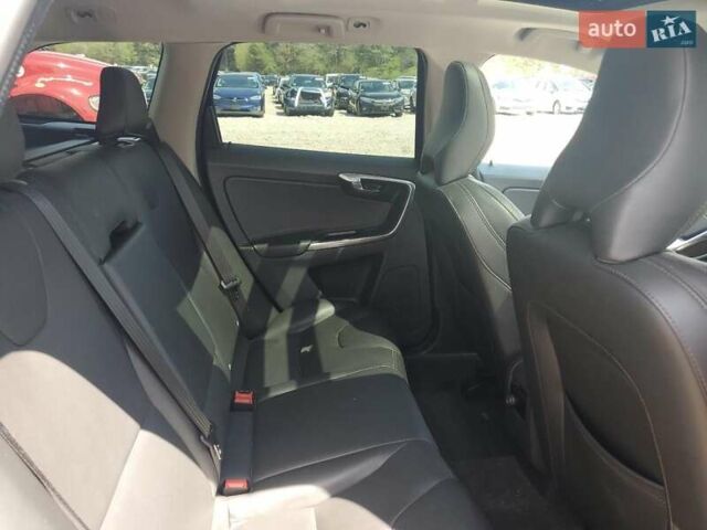 Черный Вольво ХС60, объемом двигателя 1.97 л и пробегом 75 тыс. км за 2900 $, фото 10 на Automoto.ua