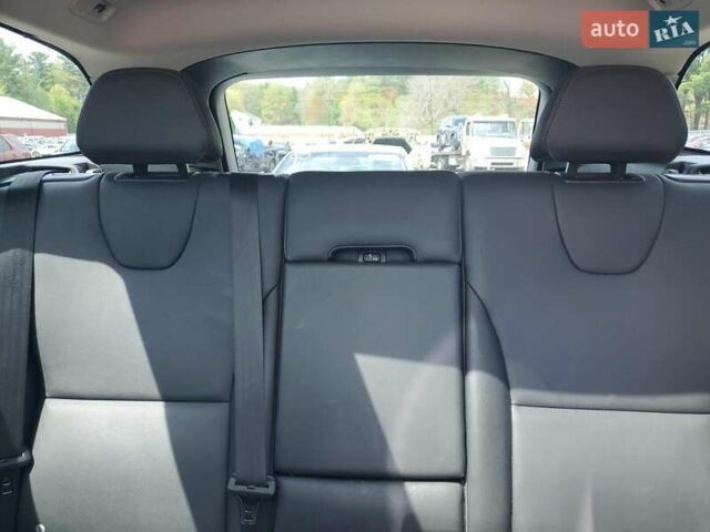 Черный Вольво ХС60, объемом двигателя 1.97 л и пробегом 75 тыс. км за 2900 $, фото 9 на Automoto.ua