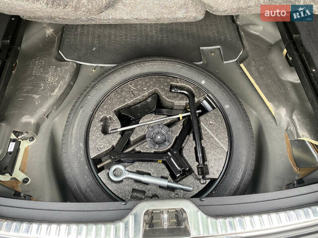 Чорний Вольво ХС60, об'ємом двигуна 2 л та пробігом 282 тис. км за 12900 $, фото 32 на Automoto.ua