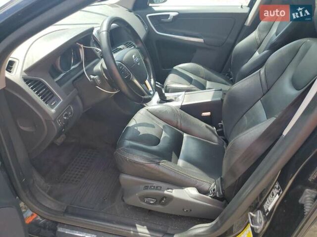 Черный Вольво ХС60, объемом двигателя 1.97 л и пробегом 75 тыс. км за 2900 $, фото 6 на Automoto.ua