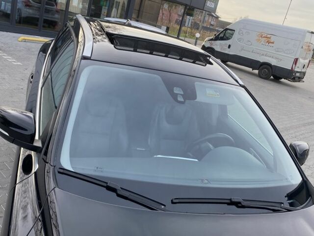 Чорний Вольво ХС60, об'ємом двигуна 2 л та пробігом 282 тис. км за 12900 $, фото 4 на Automoto.ua