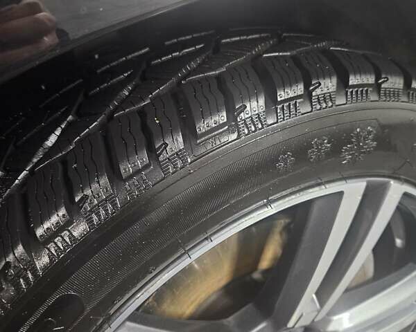 Чорний Вольво ХС60, об'ємом двигуна 1.97 л та пробігом 267 тис. км за 26000 $, фото 9 на Automoto.ua