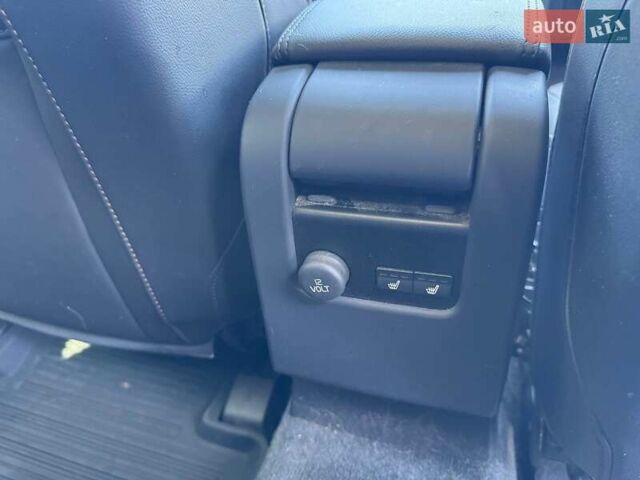 Черный Вольво ХС60, объемом двигателя 2 л и пробегом 235 тыс. км за 11300 $, фото 8 на Automoto.ua