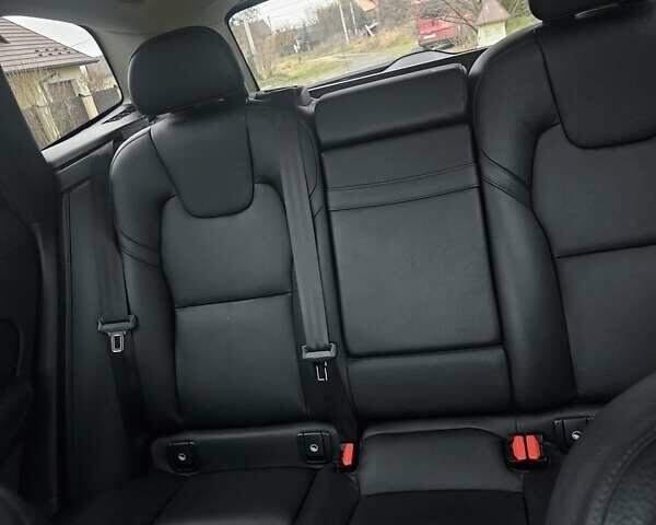 Чорний Вольво ХС60, об'ємом двигуна 1.97 л та пробігом 267 тис. км за 26000 $, фото 38 на Automoto.ua