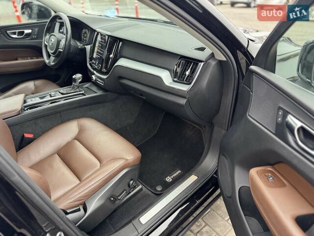 Черный Вольво ХС60, объемом двигателя 1.97 л и пробегом 100 тыс. км за 22500 $, фото 28 на Automoto.ua