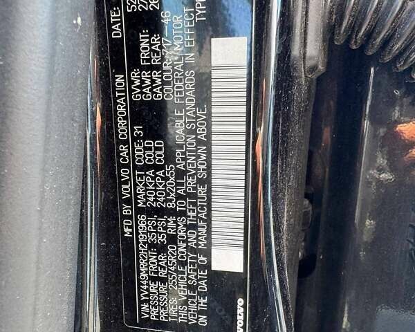 Черный Вольво ХС60, объемом двигателя 2 л и пробегом 235 тыс. км за 11300 $, фото 16 на Automoto.ua