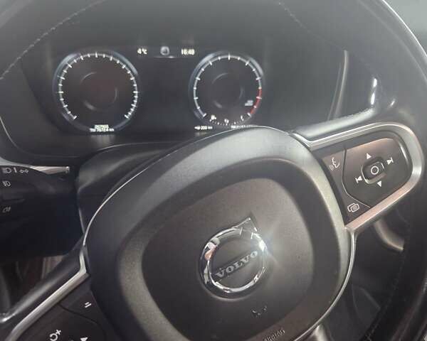 Чорний Вольво ХС60, об'ємом двигуна 1.97 л та пробігом 267 тис. км за 26000 $, фото 16 на Automoto.ua