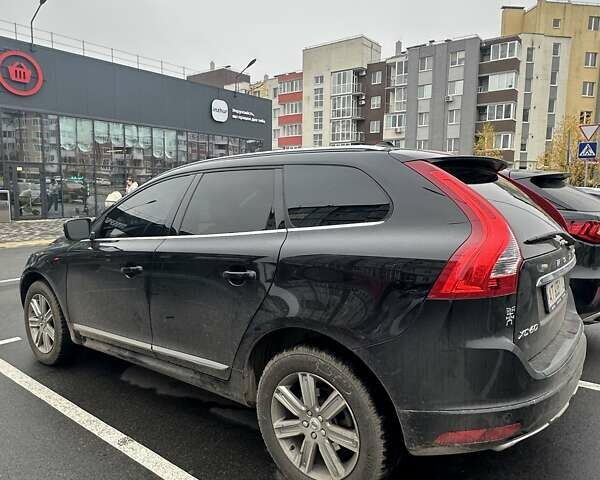 Черный Вольво ХС60, объемом двигателя 1.97 л и пробегом 116 тыс. км за 15000 $, фото 2 на Automoto.ua