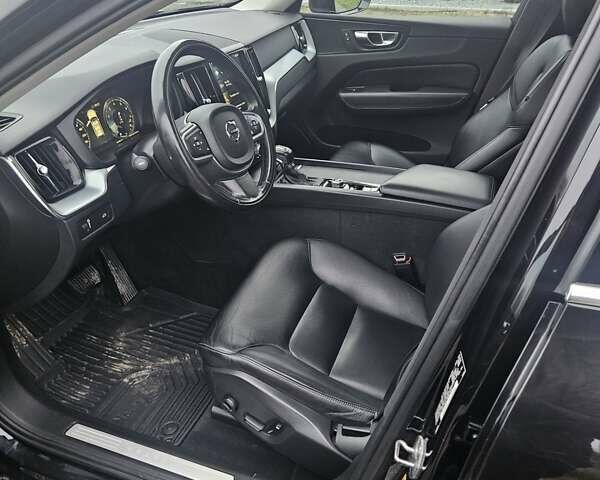 Чорний Вольво ХС60, об'ємом двигуна 1.97 л та пробігом 267 тис. км за 26000 $, фото 34 на Automoto.ua