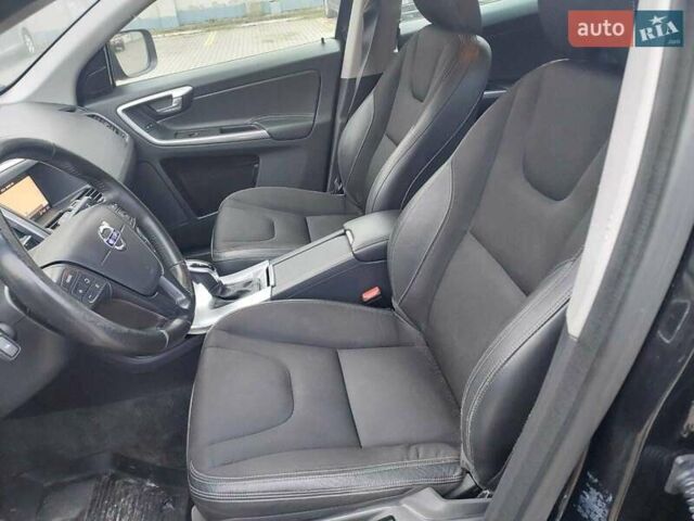 Чорний Вольво ХС60, об'ємом двигуна 2 л та пробігом 240 тис. км за 18500 $, фото 11 на Automoto.ua