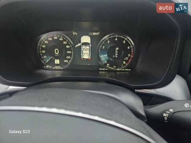 Чорний Вольво ХС60, об'ємом двигуна 1.97 л та пробігом 267 тис. км за 26000 $, фото 35 на Automoto.ua