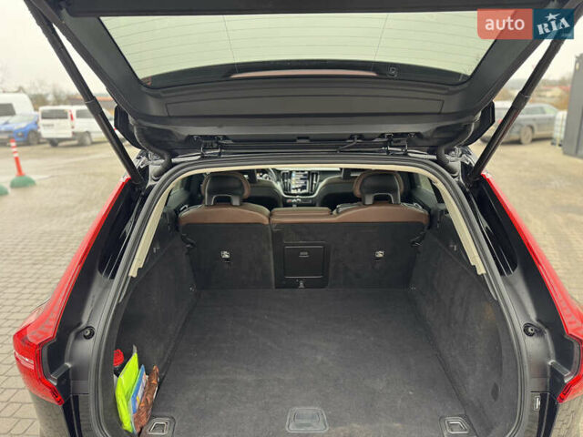 Черный Вольво ХС60, объемом двигателя 1.97 л и пробегом 100 тыс. км за 22500 $, фото 48 на Automoto.ua