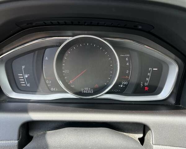 Черный Вольво ХС60, объемом двигателя 2 л и пробегом 235 тыс. км за 11300 $, фото 18 на Automoto.ua