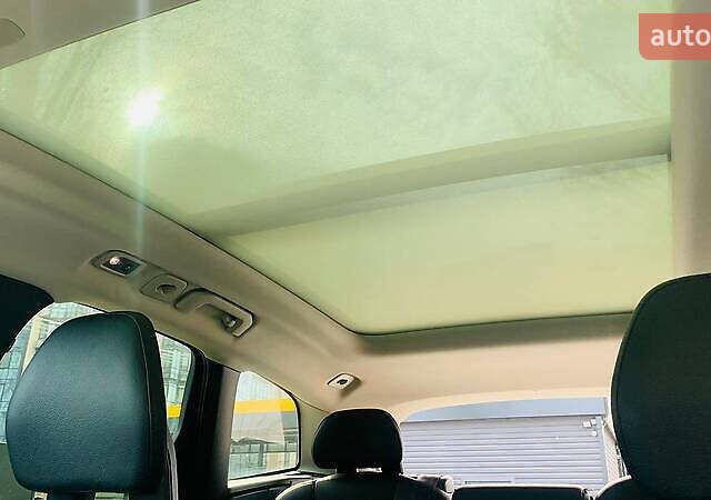 Чорний Вольво ХС60, об'ємом двигуна 1.97 л та пробігом 60 тис. км за 23000 $, фото 8 на Automoto.ua