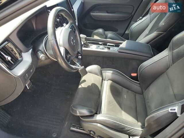 Чорний Вольво ХС60, об'ємом двигуна 1.97 л та пробігом 132 тис. км за 8900 $, фото 6 на Automoto.ua