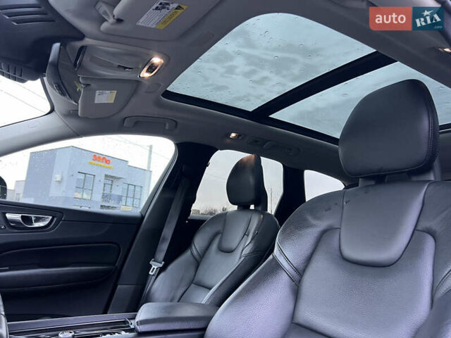 Чорний Вольво ХС60, об'ємом двигуна 1.97 л та пробігом 119 тис. км за 25300 $, фото 13 на Automoto.ua