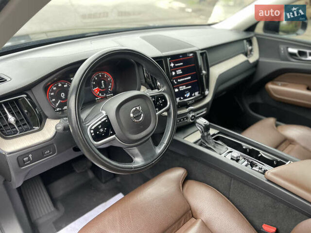 Черный Вольво ХС60, объемом двигателя 2 л и пробегом 172 тыс. км за 27999 $, фото 31 на Automoto.ua