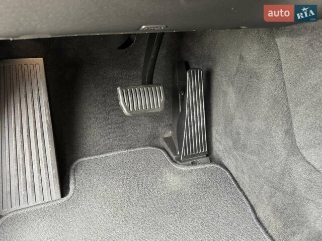 Черный Вольво ХС60, объемом двигателя 2 л и пробегом 82 тыс. км за 26999 $, фото 47 на Automoto.ua