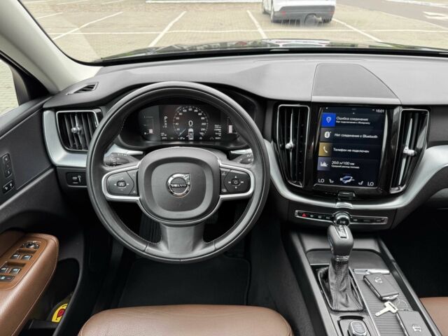 Чорний Вольво ХС60, об'ємом двигуна 2 л та пробігом 82 тис. км за 26999 $, фото 19 на Automoto.ua