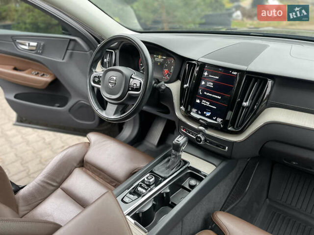 Черный Вольво ХС60, объемом двигателя 2 л и пробегом 172 тыс. км за 27999 $, фото 26 на Automoto.ua