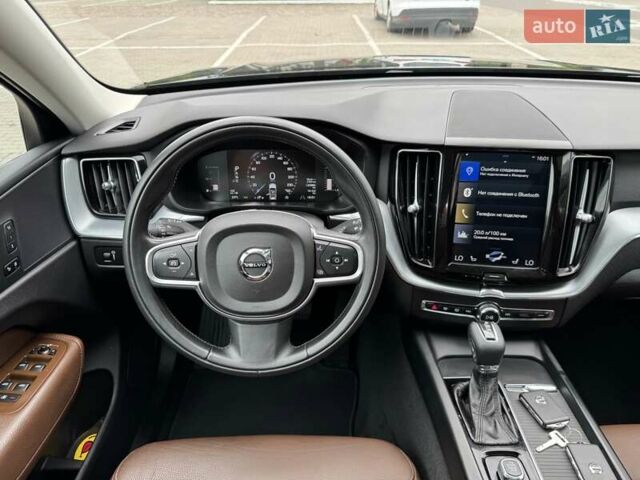 Черный Вольво ХС60, объемом двигателя 2 л и пробегом 82 тыс. км за 26999 $, фото 17 на Automoto.ua