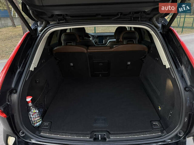 Черный Вольво ХС60, объемом двигателя 2 л и пробегом 178 тыс. км за 23900 $, фото 26 на Automoto.ua