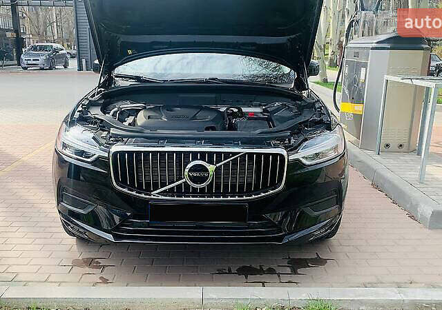 Чорний Вольво ХС60, об'ємом двигуна 1.97 л та пробігом 60 тис. км за 23000 $, фото 1 на Automoto.ua