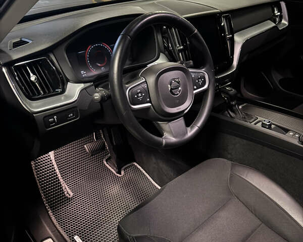 Чорний Вольво ХС60, об'ємом двигуна 1.97 л та пробігом 150 тис. км за 27500 $, фото 10 на Automoto.ua