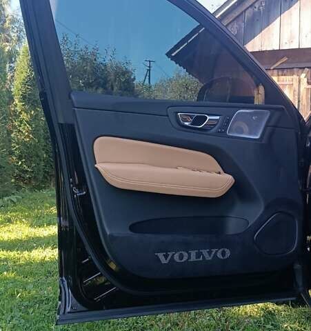 Чорний Вольво ХС60, об'ємом двигуна 1.97 л та пробігом 200 тис. км за 32000 $, фото 25 на Automoto.ua