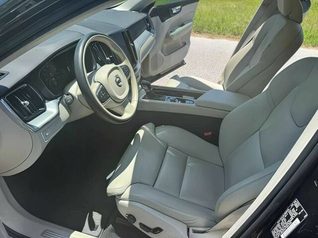 Черный Вольво ХС60, объемом двигателя 2 л и пробегом 39 тыс. км за 12800 $, фото 7 на Automoto.ua