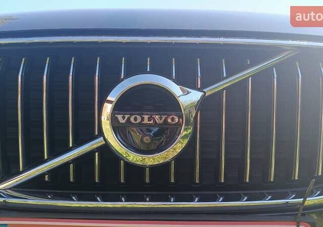 Чорний Вольво ХС60, об'ємом двигуна 1.97 л та пробігом 200 тис. км за 32000 $, фото 9 на Automoto.ua