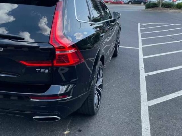 Чорний Вольво ХС60, об'ємом двигуна 2 л та пробігом 61 тис. км за 14000 $, фото 3 на Automoto.ua