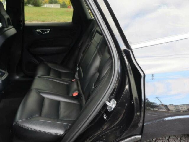 Вольво ХС60 2019 в Киеве на Automoto.ua Черный Вольво ХС60, объемом двигателя 2 л и пробегом 45 тыс. км за 6500 $, фото 11 на Automoto.ua