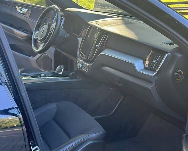 Черный Вольво ХС60, объемом двигателя 2 л и пробегом 167 тыс. км за 38900 $, фото 7 на Automoto.ua
