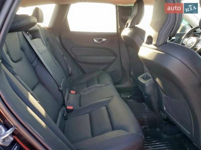 Черный Вольво ХС60, объемом двигателя 1.97 л и пробегом 61 тыс. км за 10900 $, фото 9 на Automoto.ua