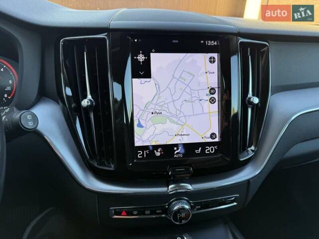 Чорний Вольво ХС60, об'ємом двигуна 2 л та пробігом 244 тис. км за 29700 $, фото 25 на Automoto.ua