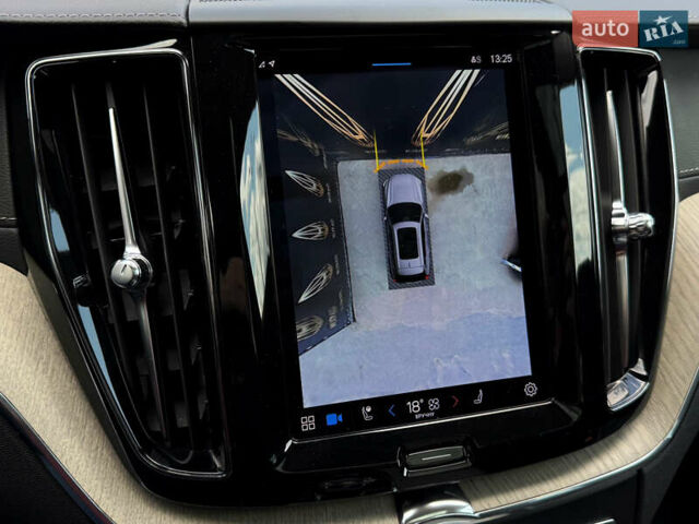 Черный Вольво ХС60, объемом двигателя 2 л и пробегом 34 тыс. км за 52700 $, фото 26 на Automoto.ua
