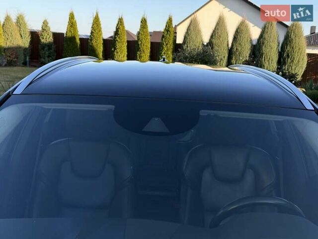 Чорний Вольво ХС60, об'ємом двигуна 2 л та пробігом 244 тис. км за 29700 $, фото 64 на Automoto.ua